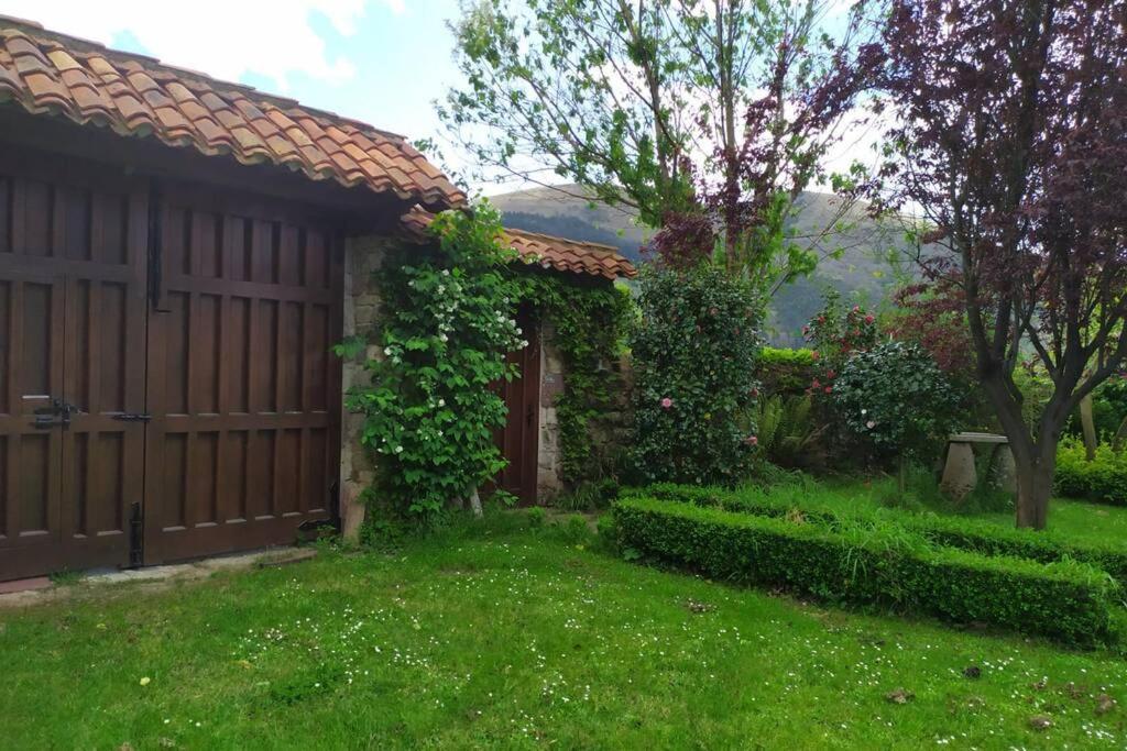 Casa Las Lindes Valle De Cabuerniga , Cantabria Eksteriør bilde