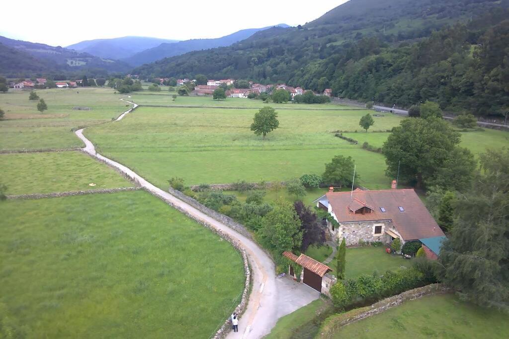 Casa Las Lindes Valle De Cabuerniga , Cantabria Eksteriør bilde